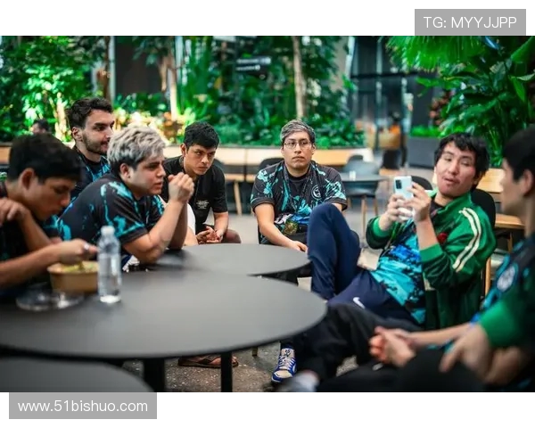 DOTA2战术深度解析:揭秘V5战队的独特策略与风格 DOTA2战术深度解析:揭秘V5战队的独特策略与风格