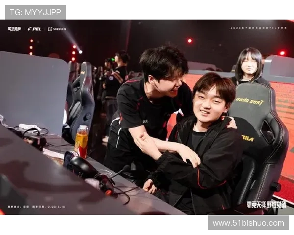 聚焦和平精英战术分析：JDG如何在比赛中掌控全局与胜利策略