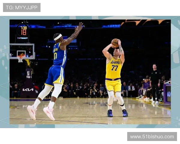 湖人勇士激战全场精彩视频回顾与赛后分析