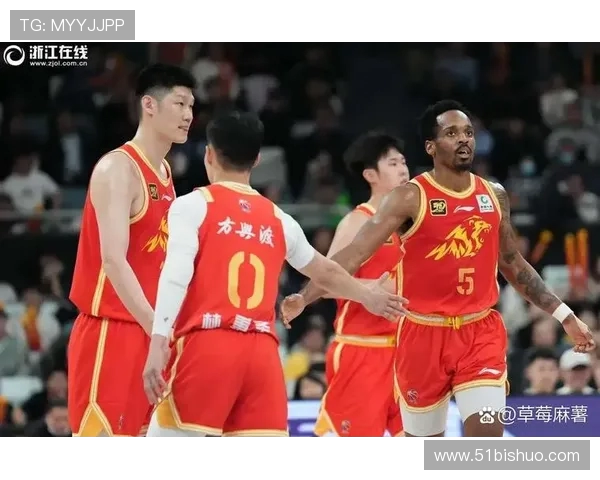 胡金秋:从青涩少年到篮球巨星的成长之路与未来展望