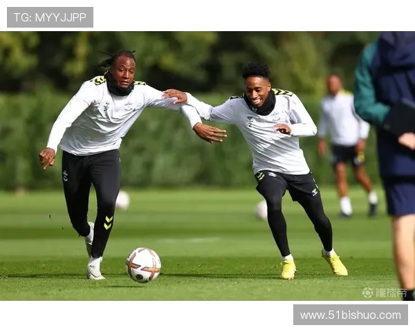 马里汉姆与凯米的精彩对决揭开新篇章，谁将赢得这场激烈较量的胜利