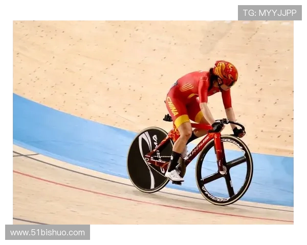 李丽的排球人生：从赛场到心灵的对话与反思